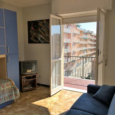 House Roxana Apartment *